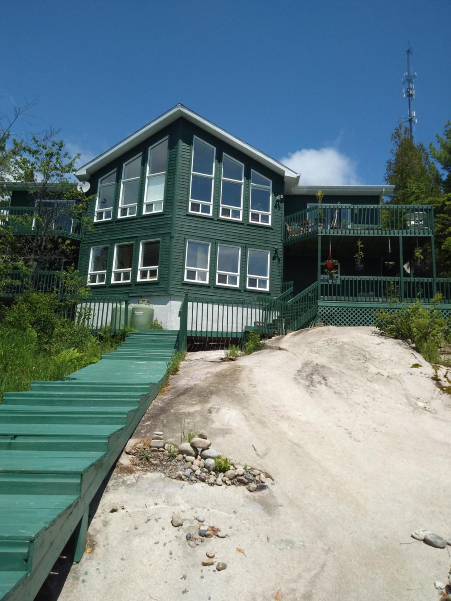 Hotel L'Inukshuk Tadoussac Exterior foto